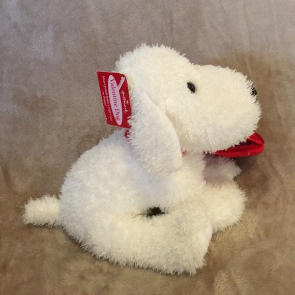 Hallmark White Valentine Puppy Dog - Picture 2 of 3